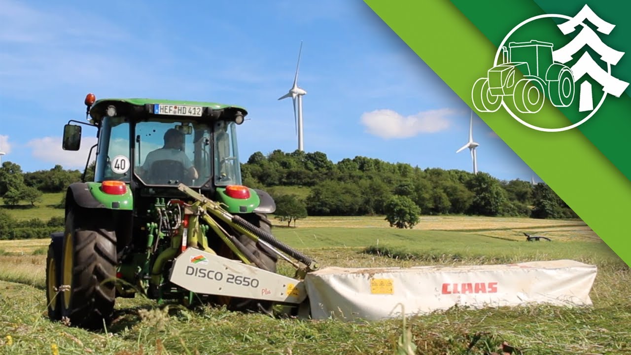 Heu Mähen mit John Deere 5070M und Claas Disco 2650