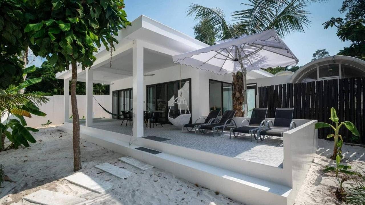 Moonlight Resort, Koh Rong Sanloem, Cambodia