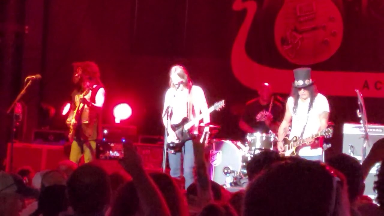 Crossroads - Slash with Myles Kennedy 2024