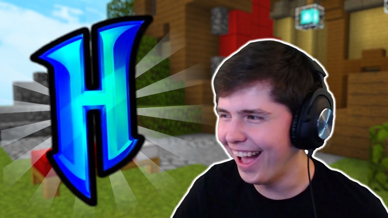 Trying AWFUL Minecraft Bedrock Hypixel Ripoffs...