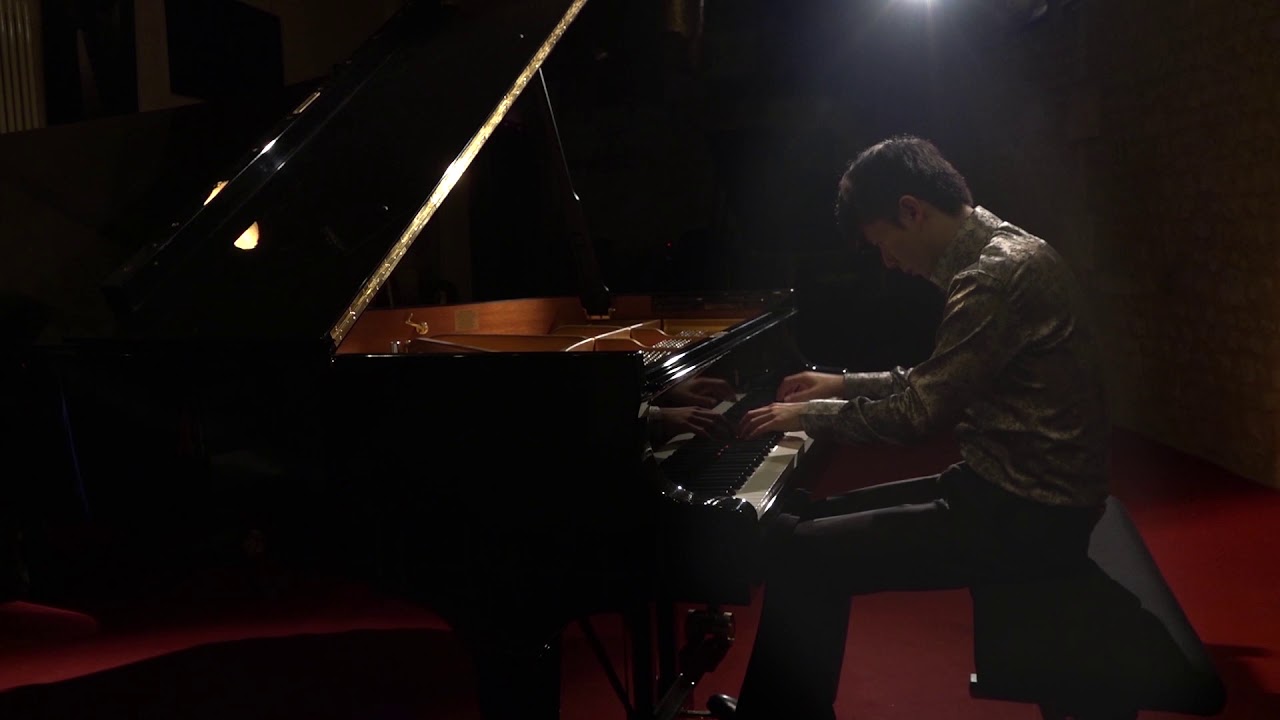 Schubert : Sonata B flat major D.960 (Kotaro Fukuma)