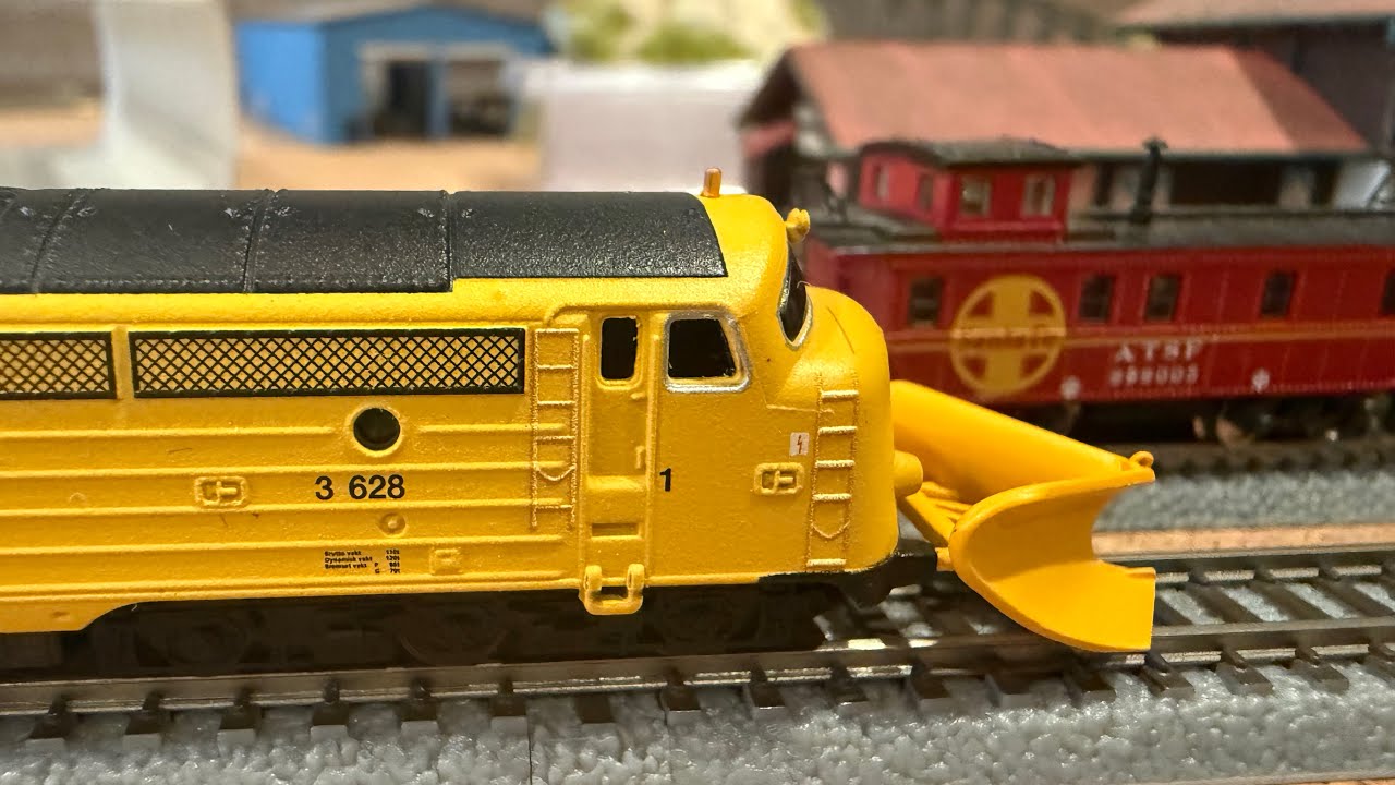Marklin 88362 JBV Diesel Locomotive w/Snow Plows Test Run at z.scale.hobo 01.21.2026