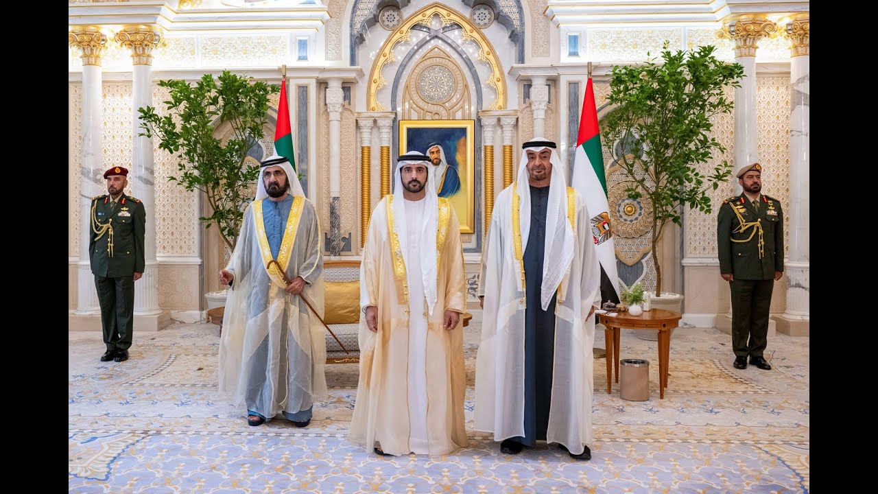 Sheikh Hamdan / فزاع FAZZA /  newly appointed ministers take oath before UAE President