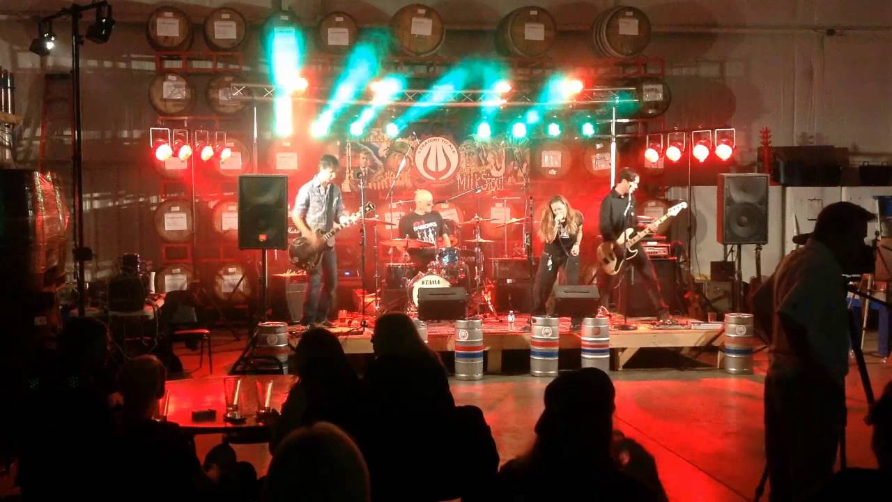 The Soft Revenge live at Straight to Ale # 3
