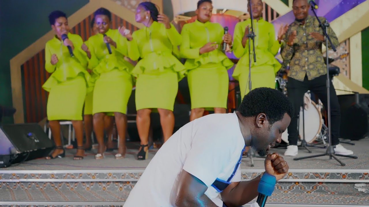Emmanuel Mgogo--:NI WEWE TU.( Official Video)   SKIZA TUNE SMS-6382650.