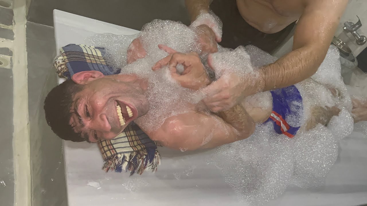 HİKO BABA BÖYLE HAMAM BÖYLE MASAJ GÖRMEDİM