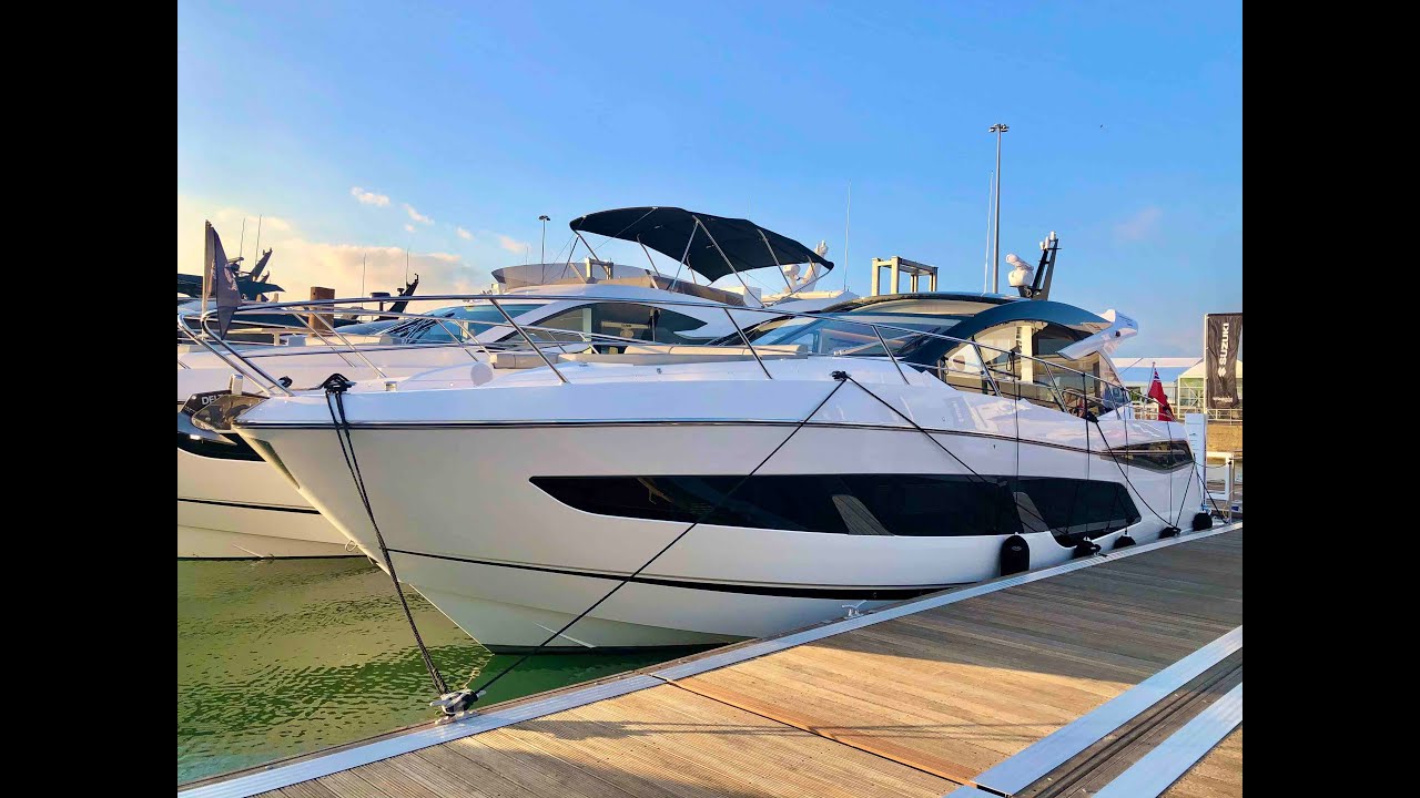 New Sunseeker Predator 55 Evo - Seatrial Docking & Manoeuvring - Captains View of our £1.25m Yacht