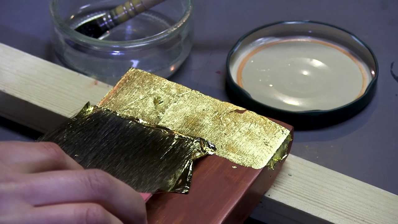 Sgraffito technique