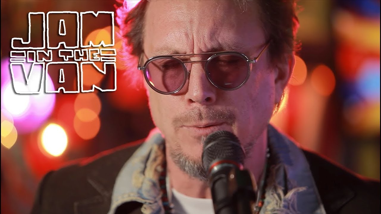 ST. PAUL PETERSON - "Nothing Compares 2 U" (Live at JITV HQ in Los Angeles, CA 2019) 