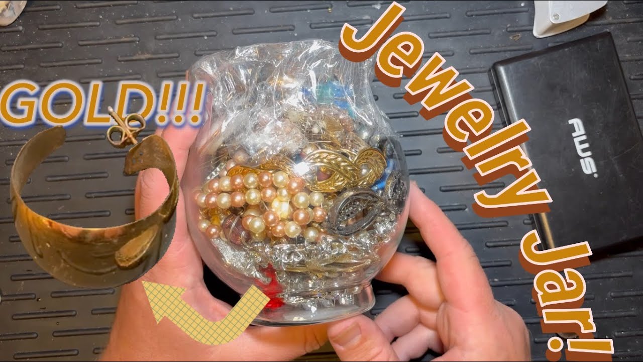 The Earring is GOLD??!? Jewelry Jar opening at its finest!