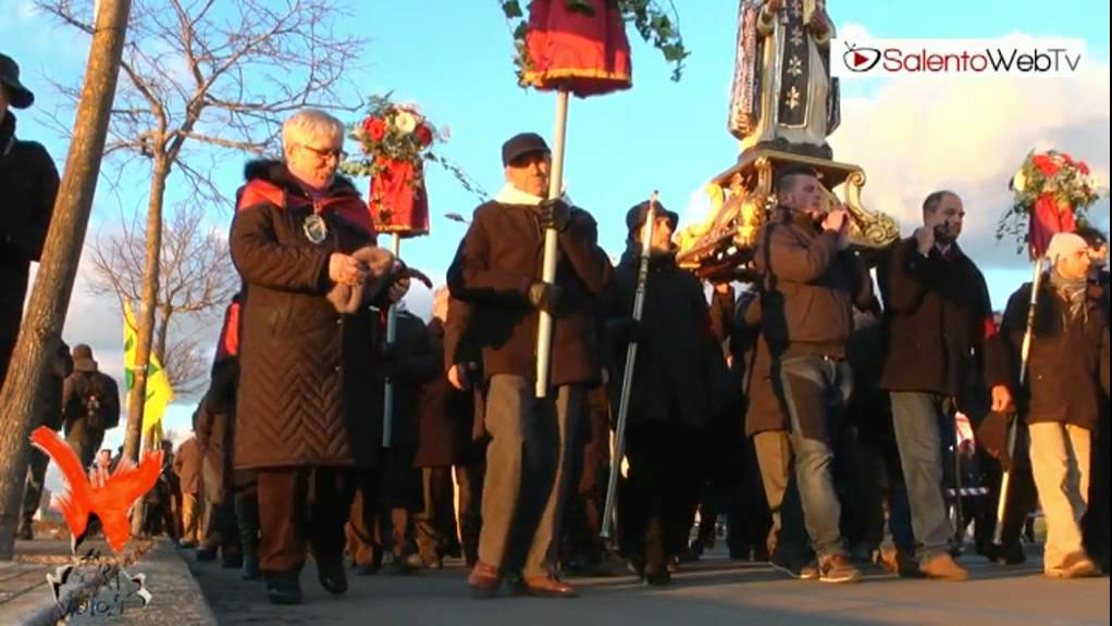 Focara di Novoli 2012: la processione