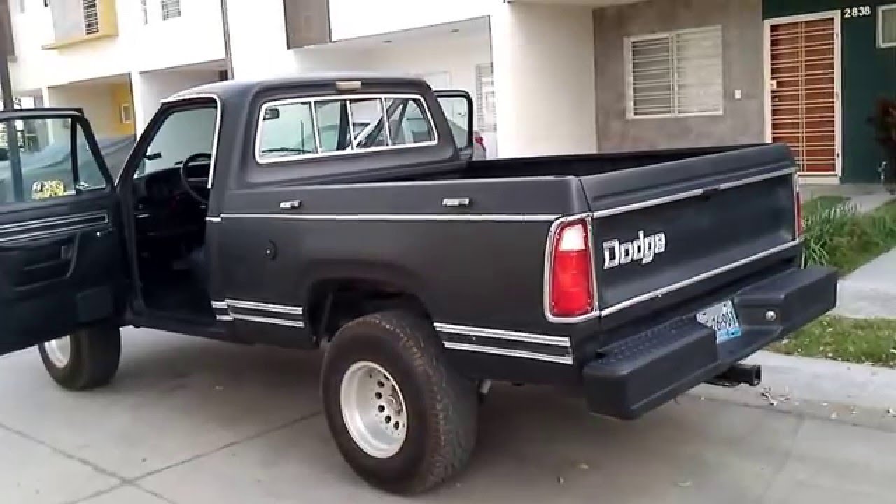 Dodge Pick Up Power Wagon W150 1979
