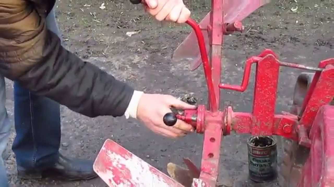 Поворотный узел механизма для посадки картофеля (детально + фото)