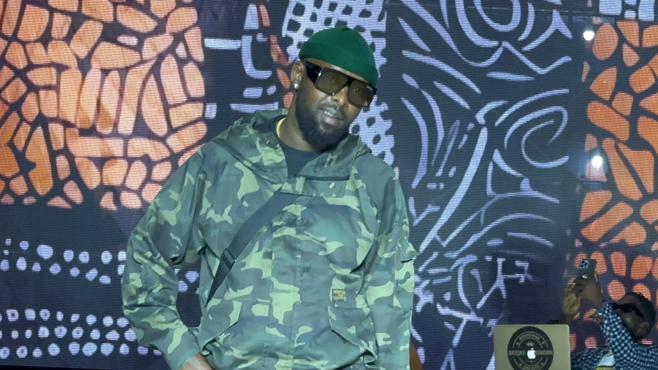 Eddy Kenzo ayugumizza carnival ya bavandimwe, akomyewo namanyi nalumya abamuwalana 