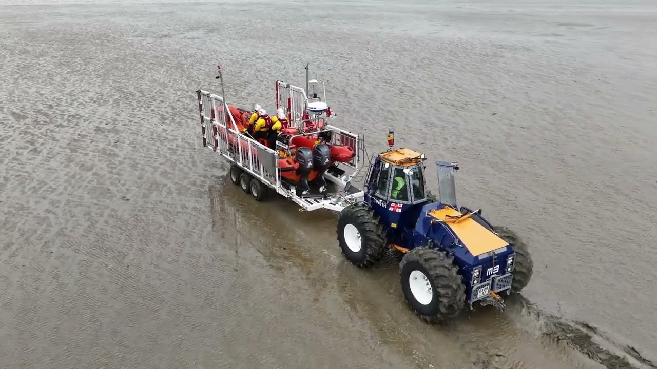Littlestone-on-Sea lifeboat launch extended video