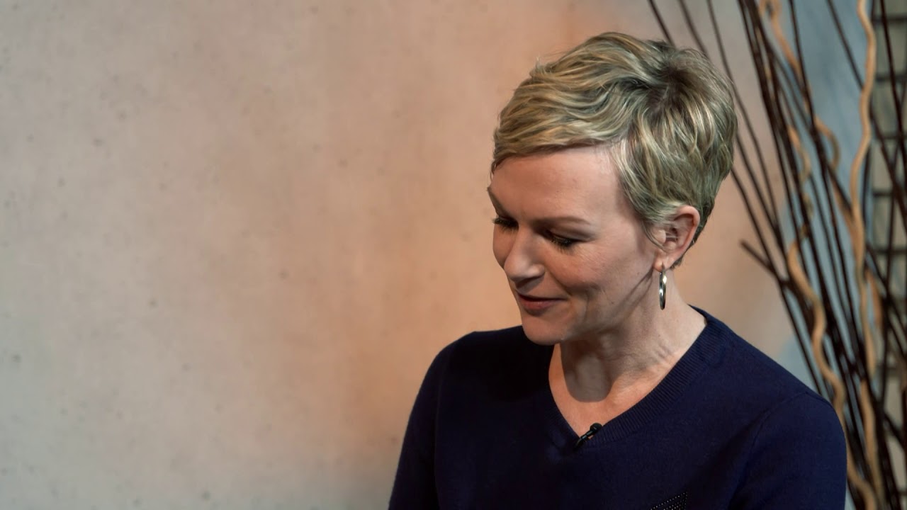 Daniela Landgraf im Interview mit Karen Heinrichs (SAT 1) über Tourette