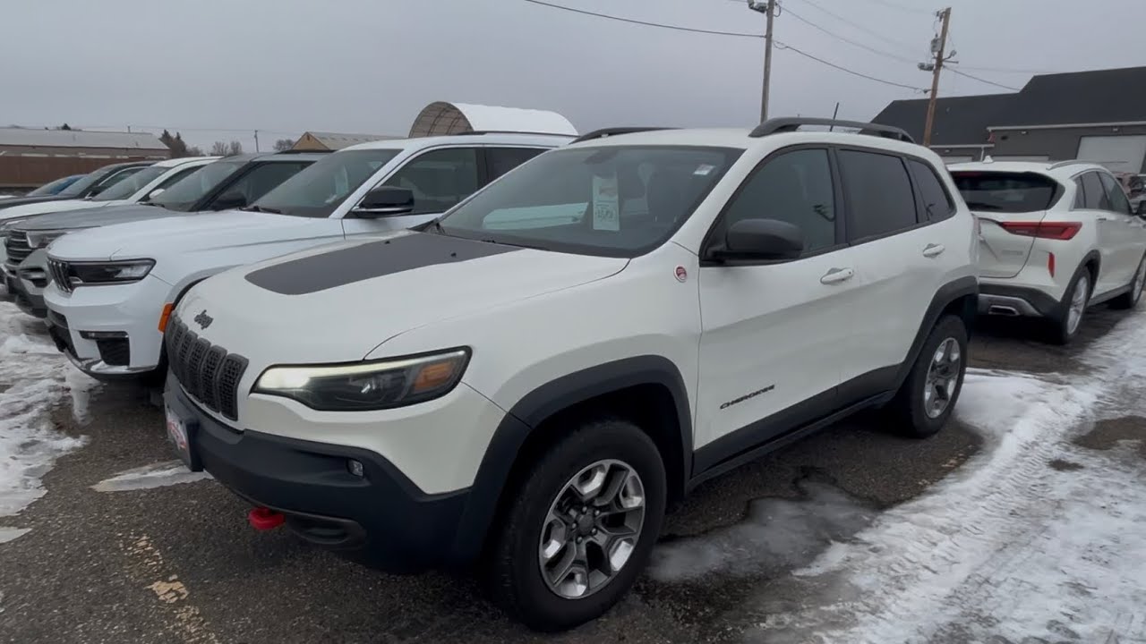 2019 Jeep Cherokee Trailhawk Walk Around from Veracity Motors