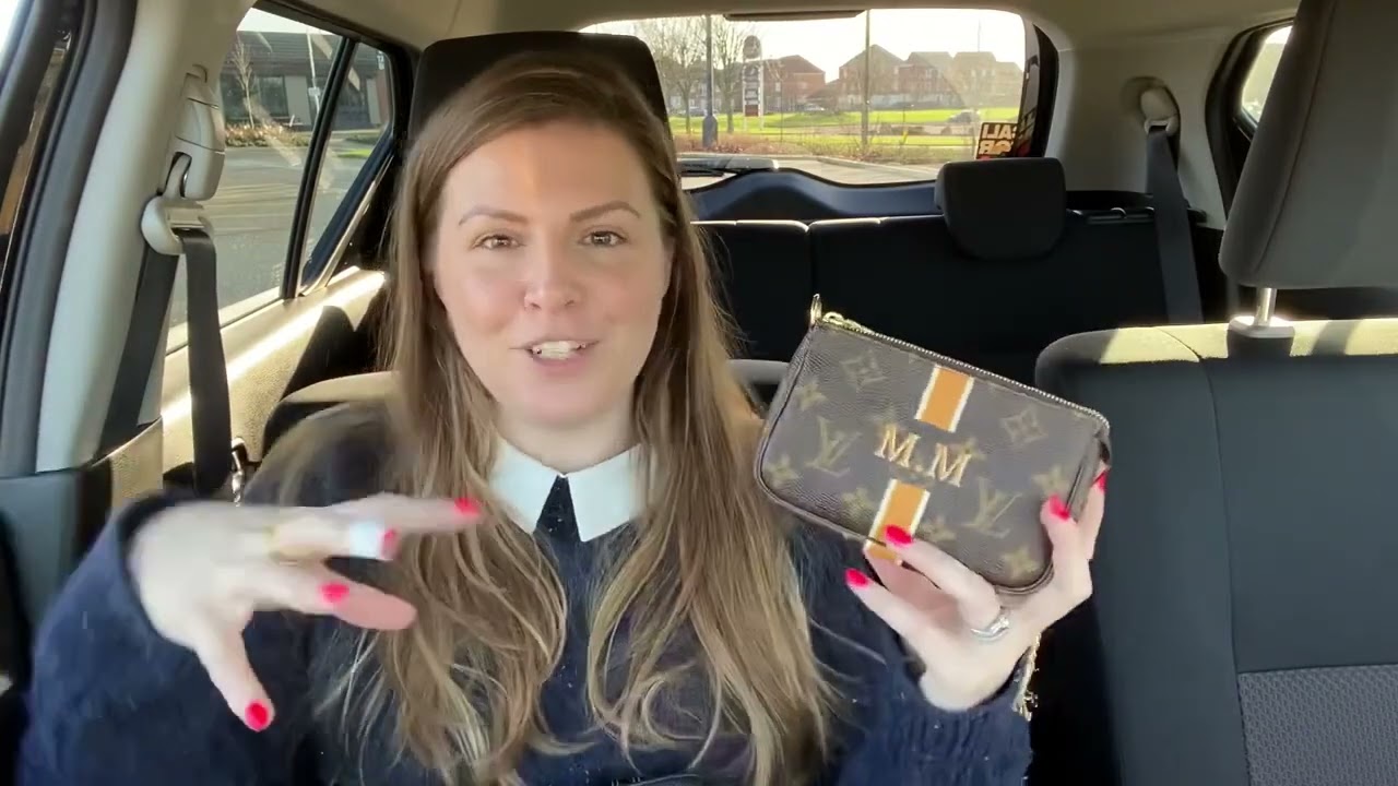 What's In My Bag - Rebecca Minkoff Edie + 1 Month Review