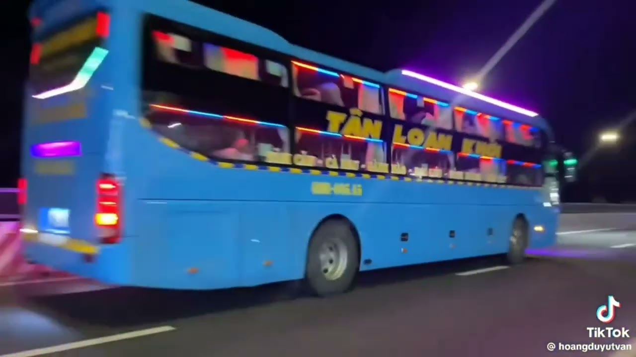 Tổng hợp những chiếc xe hot nhất ở Việt Nam