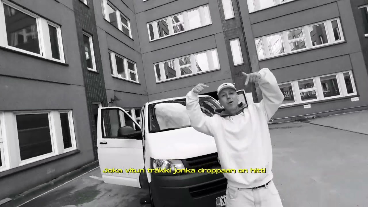 M&auml;kki - Pakumies (Official Lyric Video)