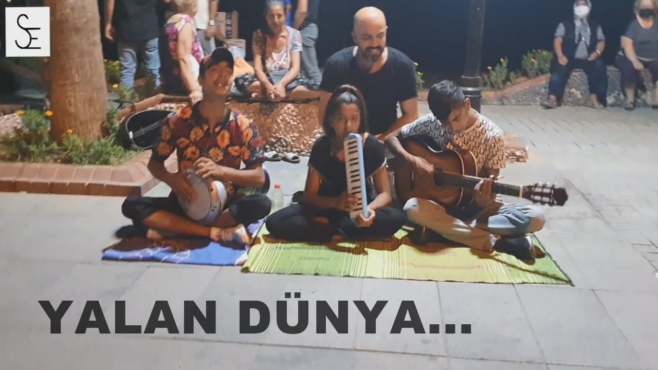 Servet ekmen ve üç kardeşler. Yalan dünya.