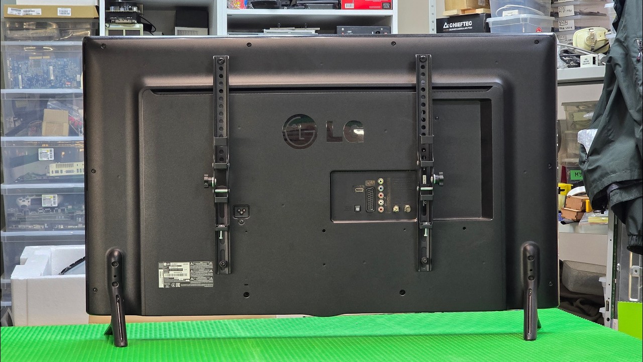 LG 42LB561V замена модуля подсветки. 18.09.2026
