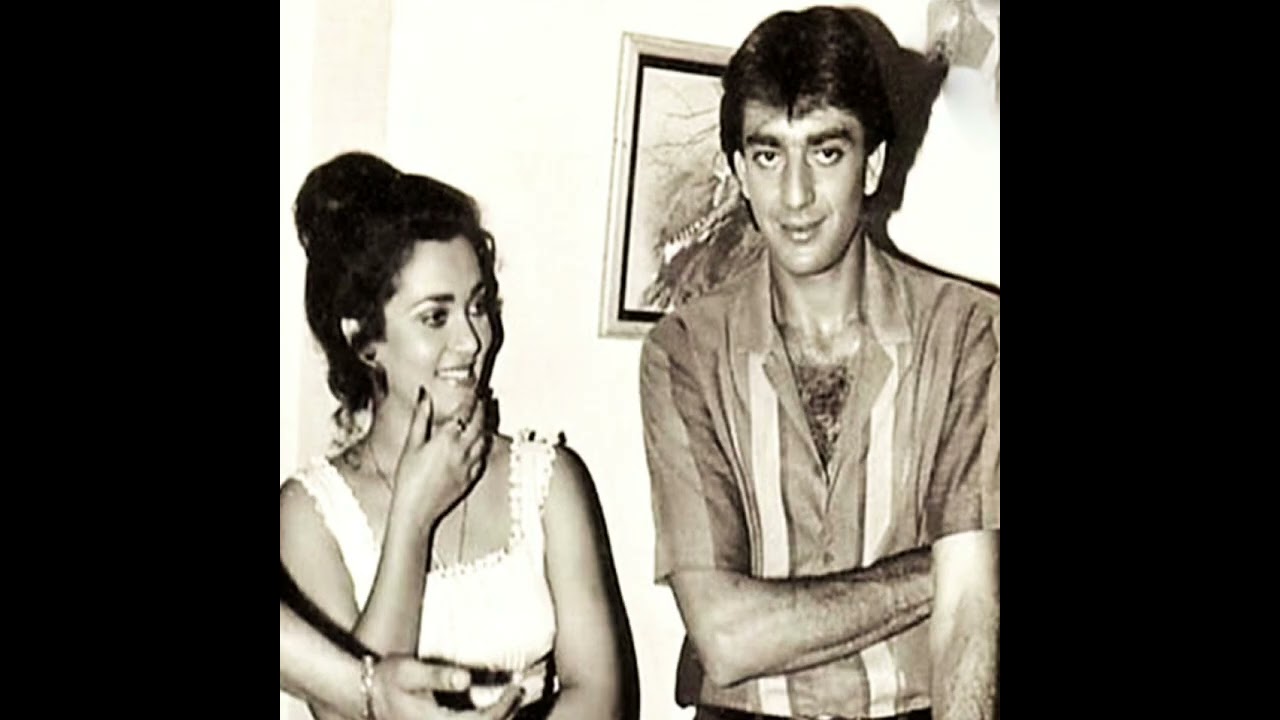 sanjay dutt family photo 😍💚lifestyle #sanjay_dutt