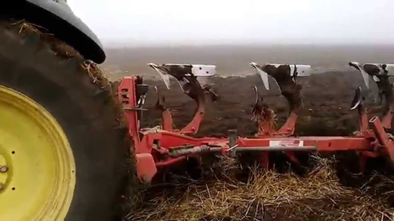 John Deere 6620 + Gregoire Besson reversible plough