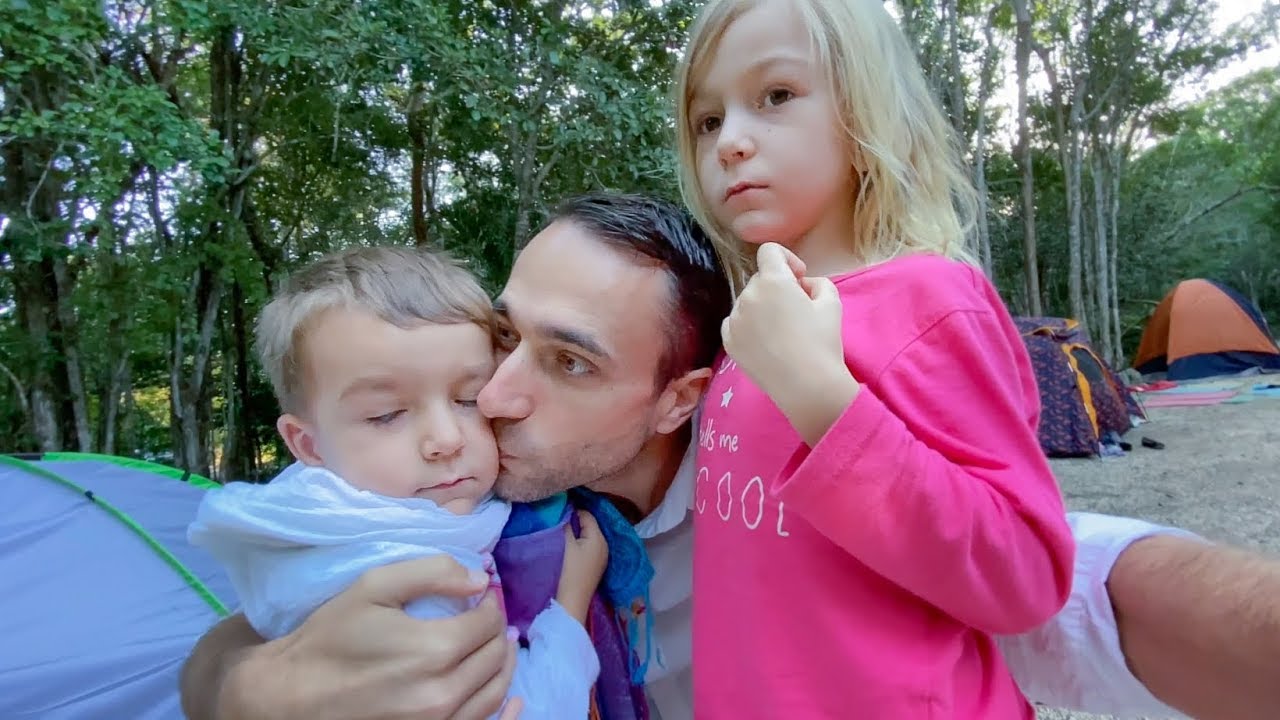 Les Enfants partent Camper dans la Jungle sans Nous | Family Coste