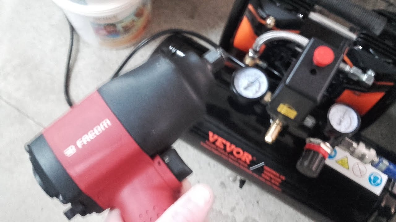 Test utilisation clé à choc avec le mini compresseur VEVOR 8 litres sur roue de voiture