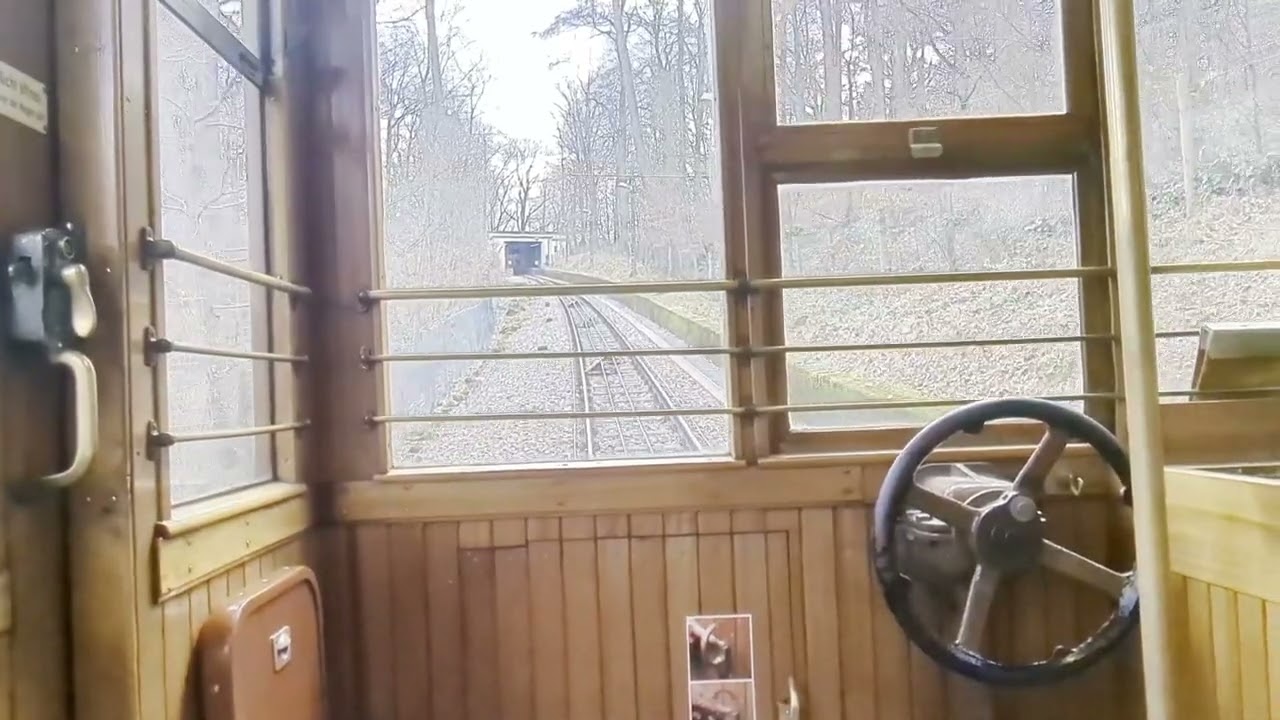 Bergfahrt mit der Standseilbahn Stuttgart