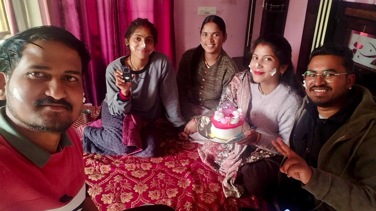 Best Birthday Surprise Ever 🎉 | Pooja ki Dost Shocked! 😍 || Santosh Kumar Vlog 