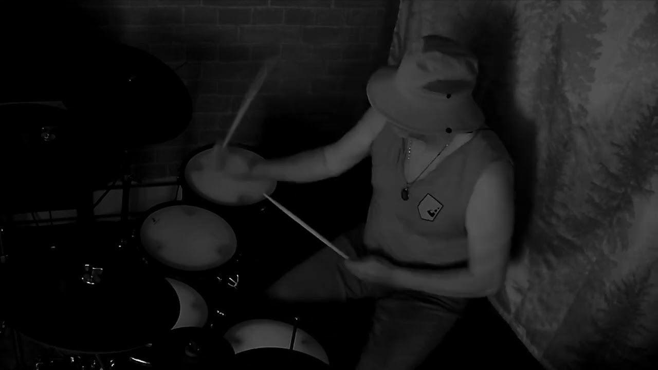 VELVET WITCH  - THATS CUTE AI-GEN/Drum  Cover)