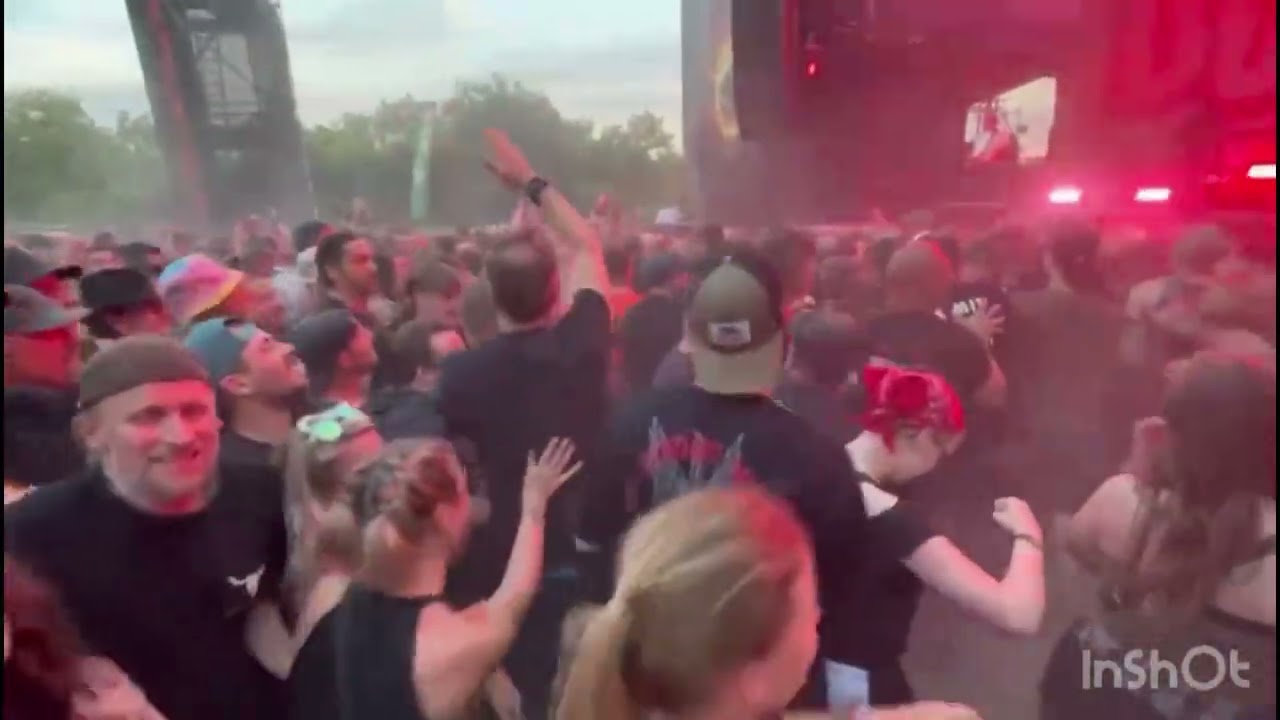 Donots live TollRock Festival 2025. 