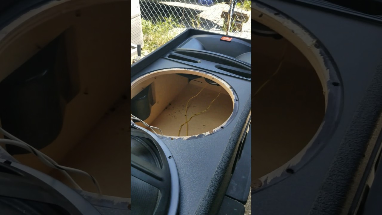 Modificación de 2 vias a 3 vias cajas jbl t225 y también le pusimos esponja