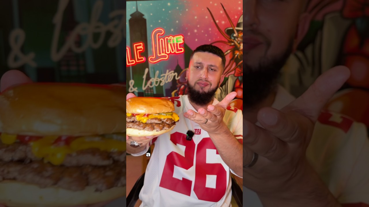 Dubai Mall&rsquo;s Hidden Gem for LOBSTER and BURGERS!