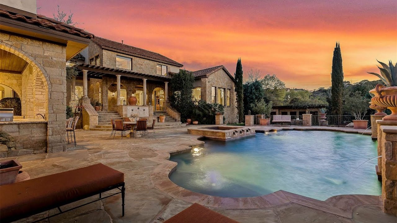 Resort-Style Villa Living in Austin, Texas