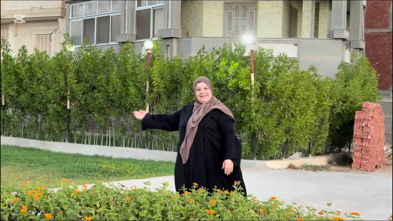 ام جني جوله في  القصر الصغير بتاعي وعلي نيتكم ترزقون مش عجبكم نيتي زي وشي القمر مفيش مبروك ولا ايه🤭🥰