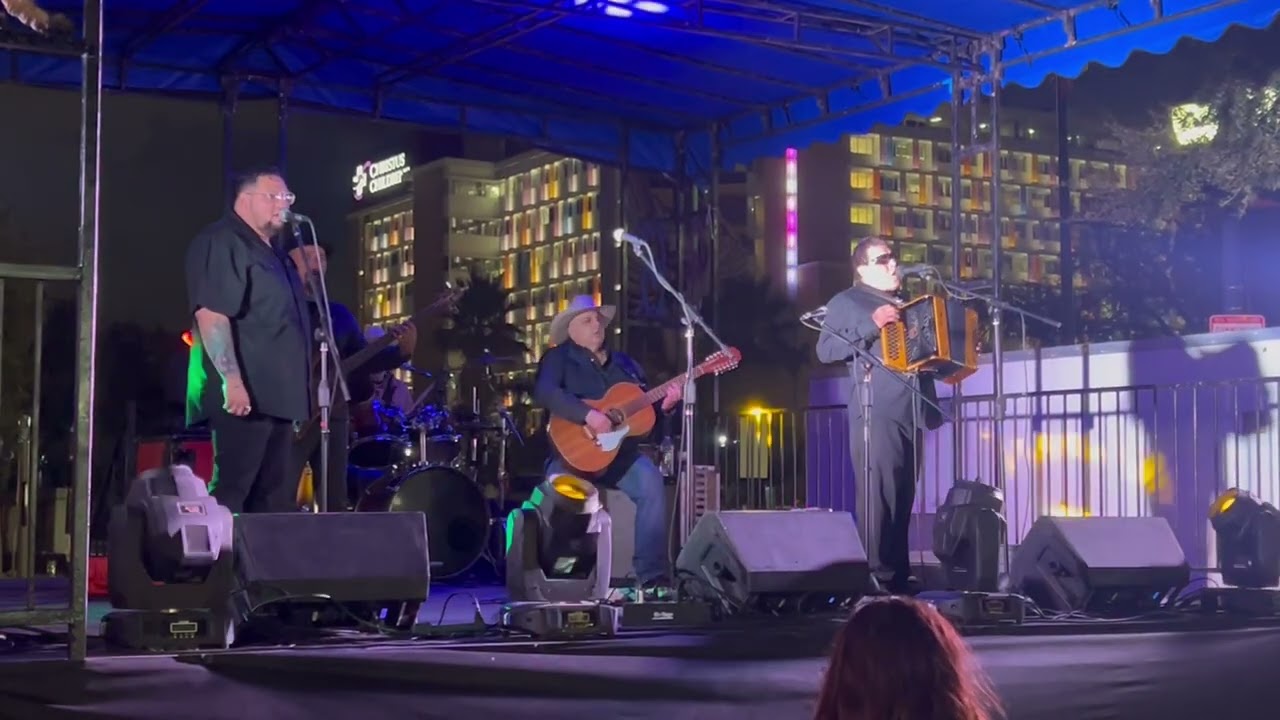 “Soy de Tejas” performed by Los TexManiacs featuring Juanito Castillo 11/1/2025