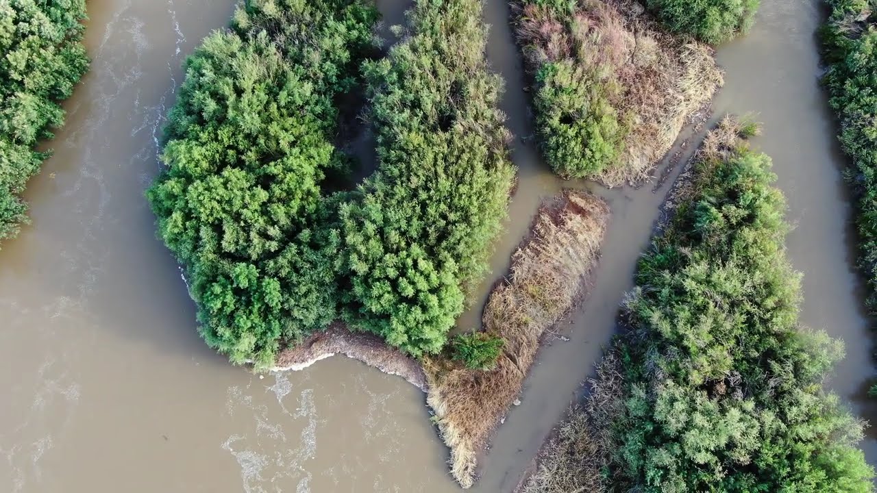 Flying over the Rio Grande river in Las Cruces somewhere, The river becomes a maze #ADRIANUNKNOWN
