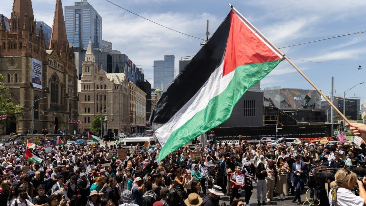 ‘Kids are being brainwashed’: Sky News host slams student strike for Palestine