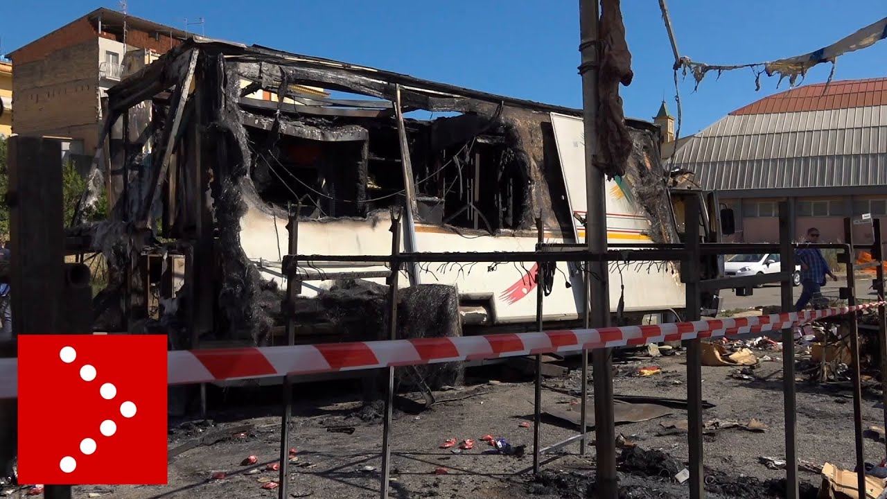 Gela, salta in aria bombola gas al mercato: 20 feriti, alcuni gravi