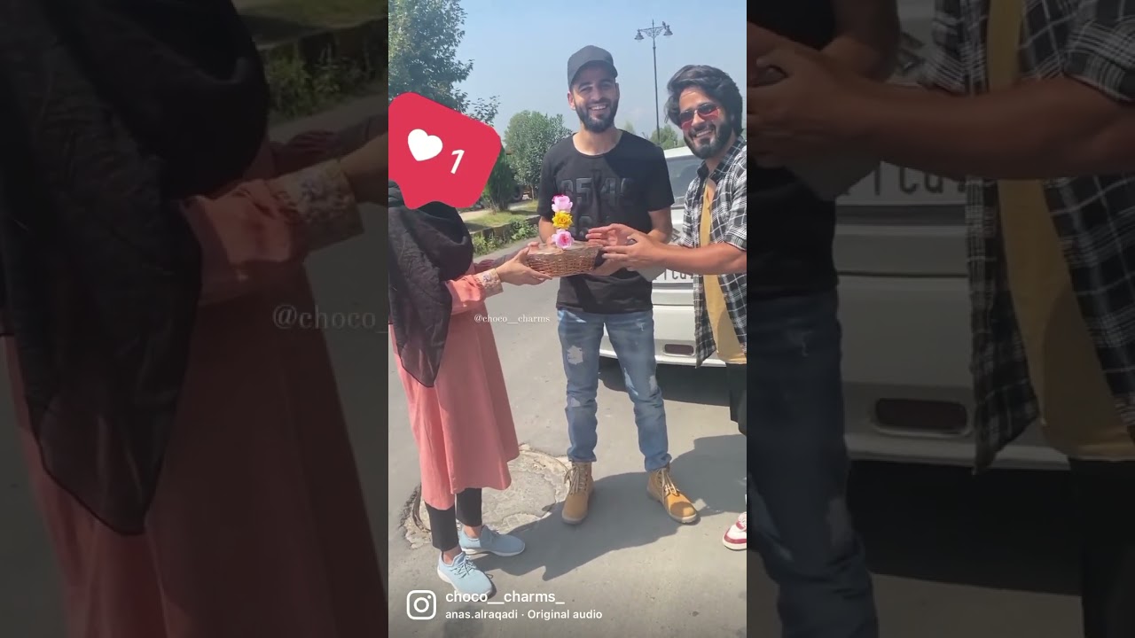Meeting waris wani and Umer for the first time #kashmir #chococharms #trending #wariswani #srinagar