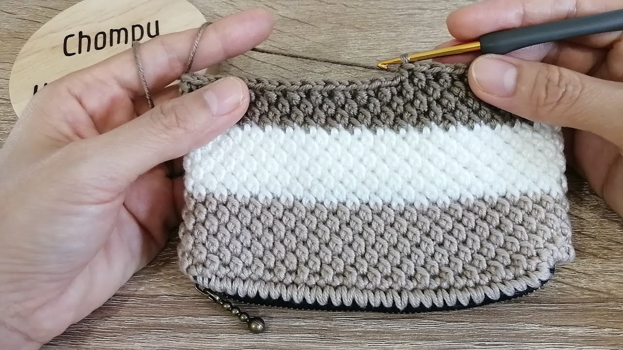 Super Easy Crochet Purse Bag With Zipper - Step by Step