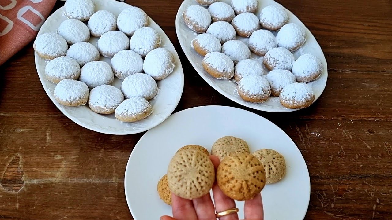 كحك العيد الناعم الدايب محشى عجميه و محشى عين جمل