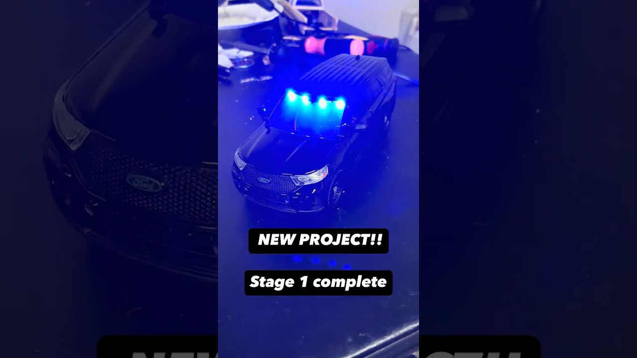 1/24 Ford Explorer Police car with Working lights (in progress) #police