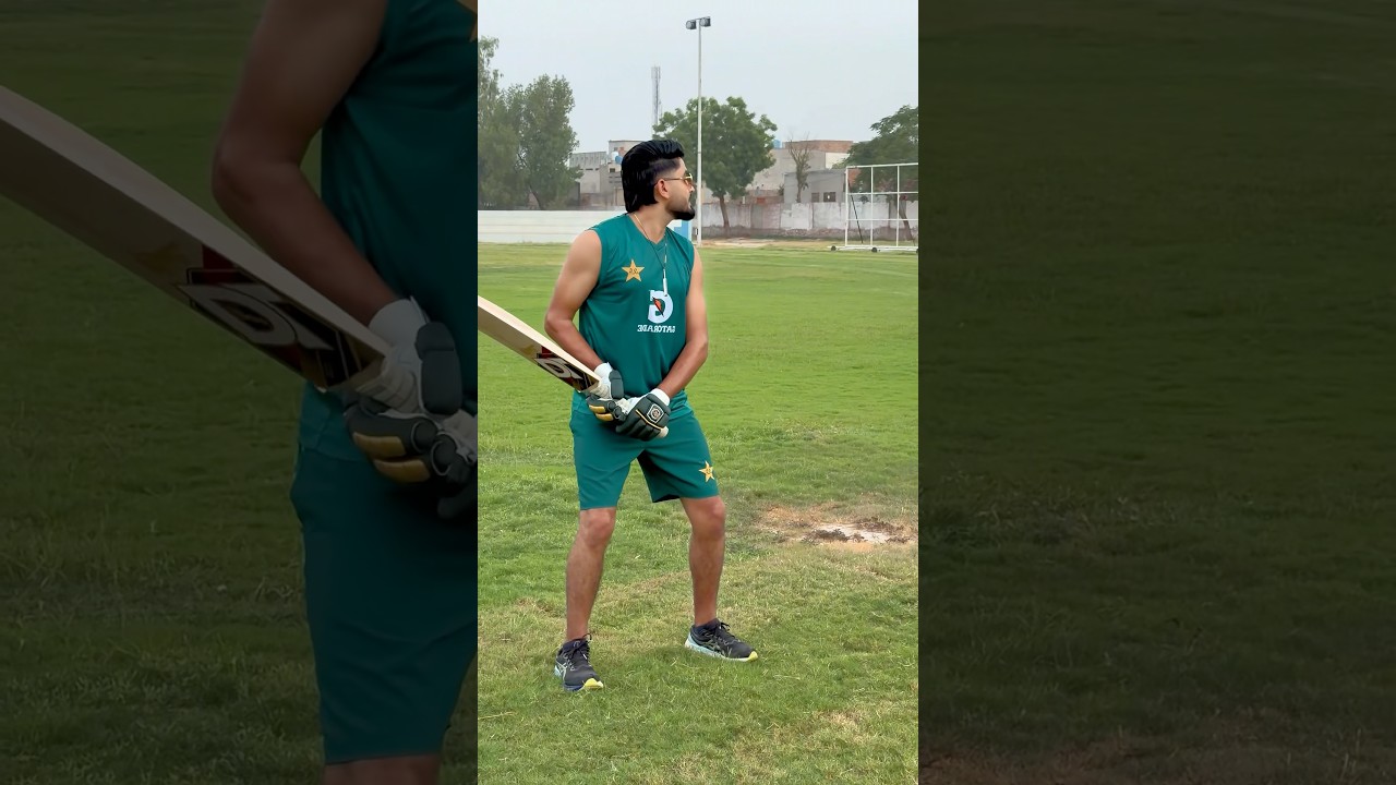 Bating kaisi laggi bataoo ?? #babarazam #coverdrive #cricket #shorts #youtubeshorts