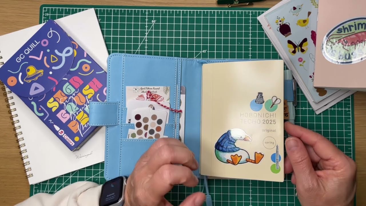 Avril 2025 dans mon Hobonichi Cousin A6 ★ Flip et stationnery des pages mensuelles et journalières !