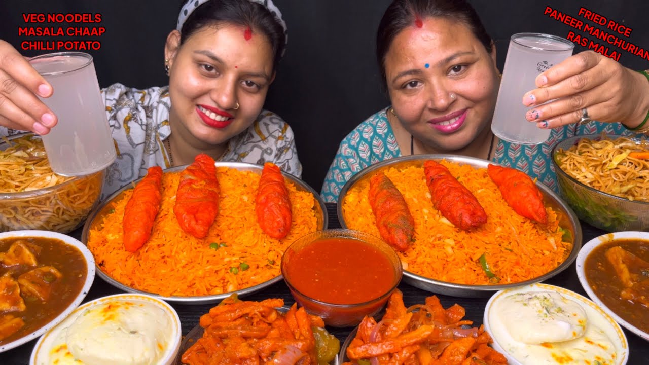 Eating Masala Chaap, Fried Rice, Chilli Potato,Noodels, Paneer Manchurian I Saas Vs Bahu I Foodie Gd