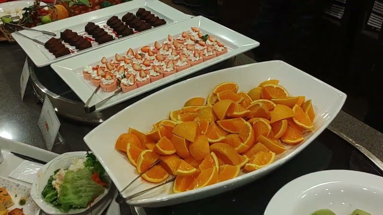 ジャム勝山、ホテルハーベストの料理長が代わって品数が減りましたが💦カニ食べ放題は復活🦀